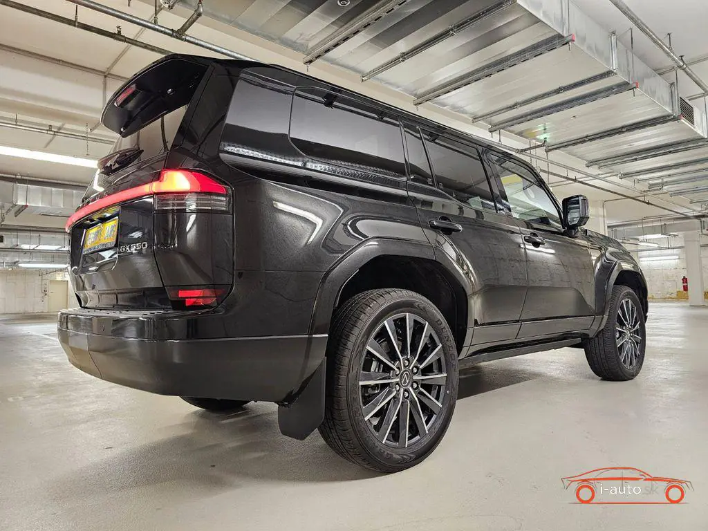 Lexus GX 2024 na predaj – fotografia 5