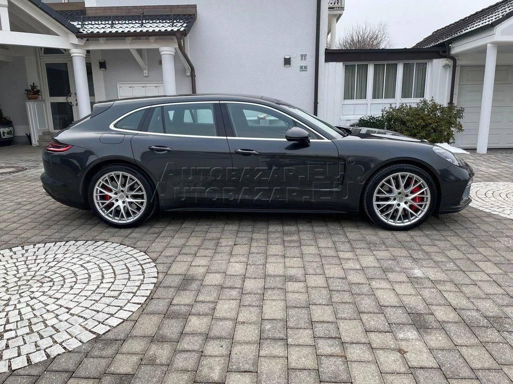 Porsche Panamera Sport Turismo Turbo 4x4 A/T