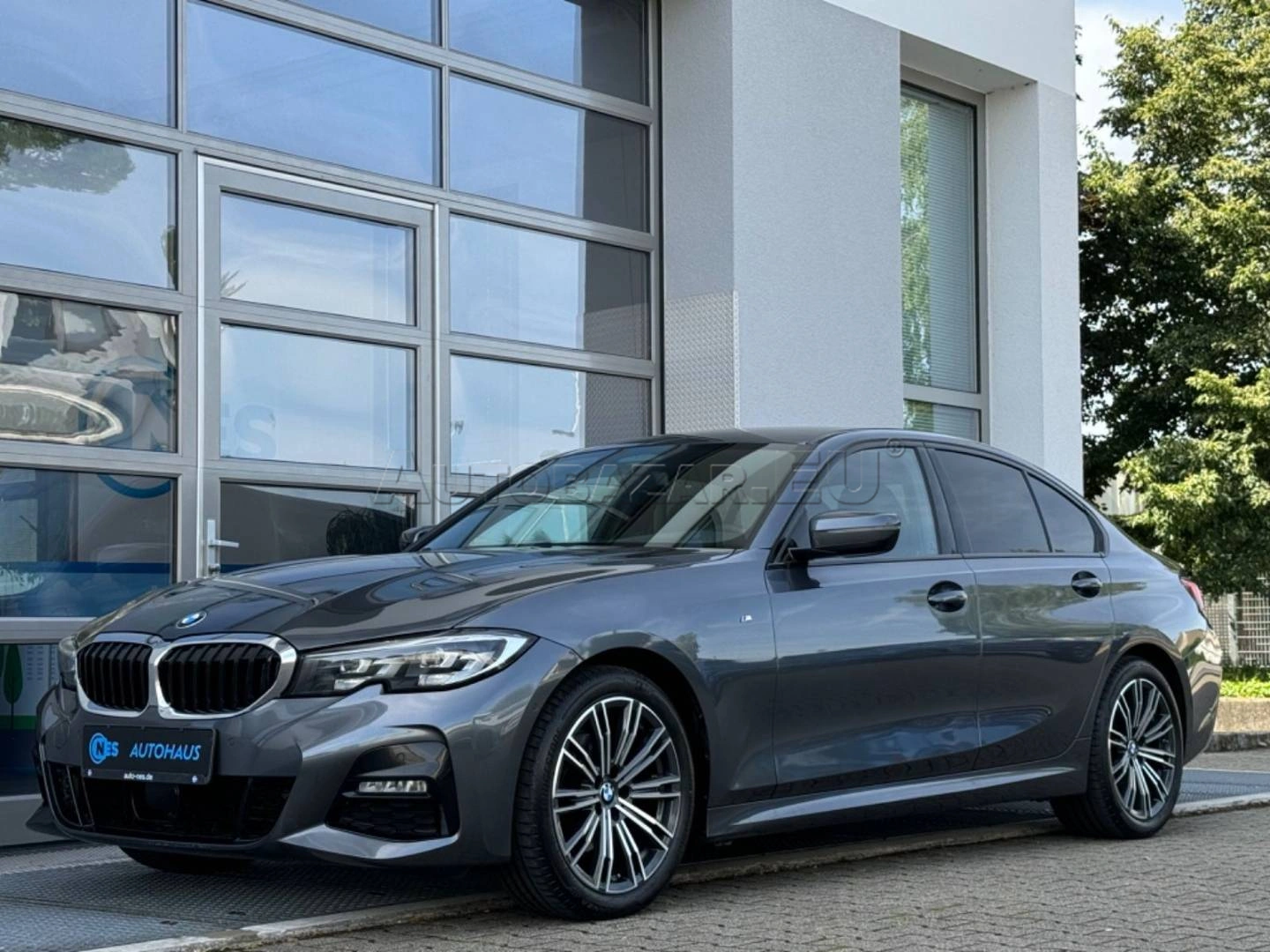 BMW Rad 3 320i xDrive A/T