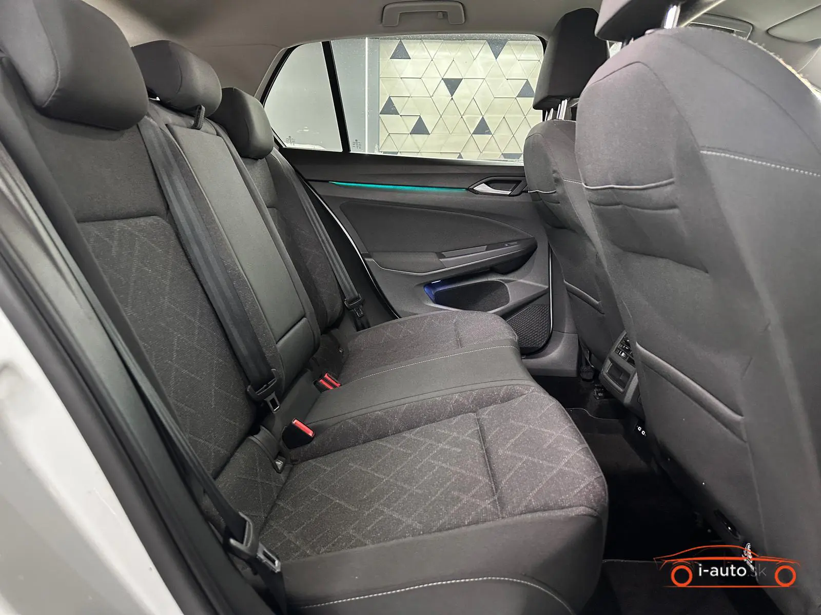 Volkswagen Golf 2021 na predaj – fotografia 25