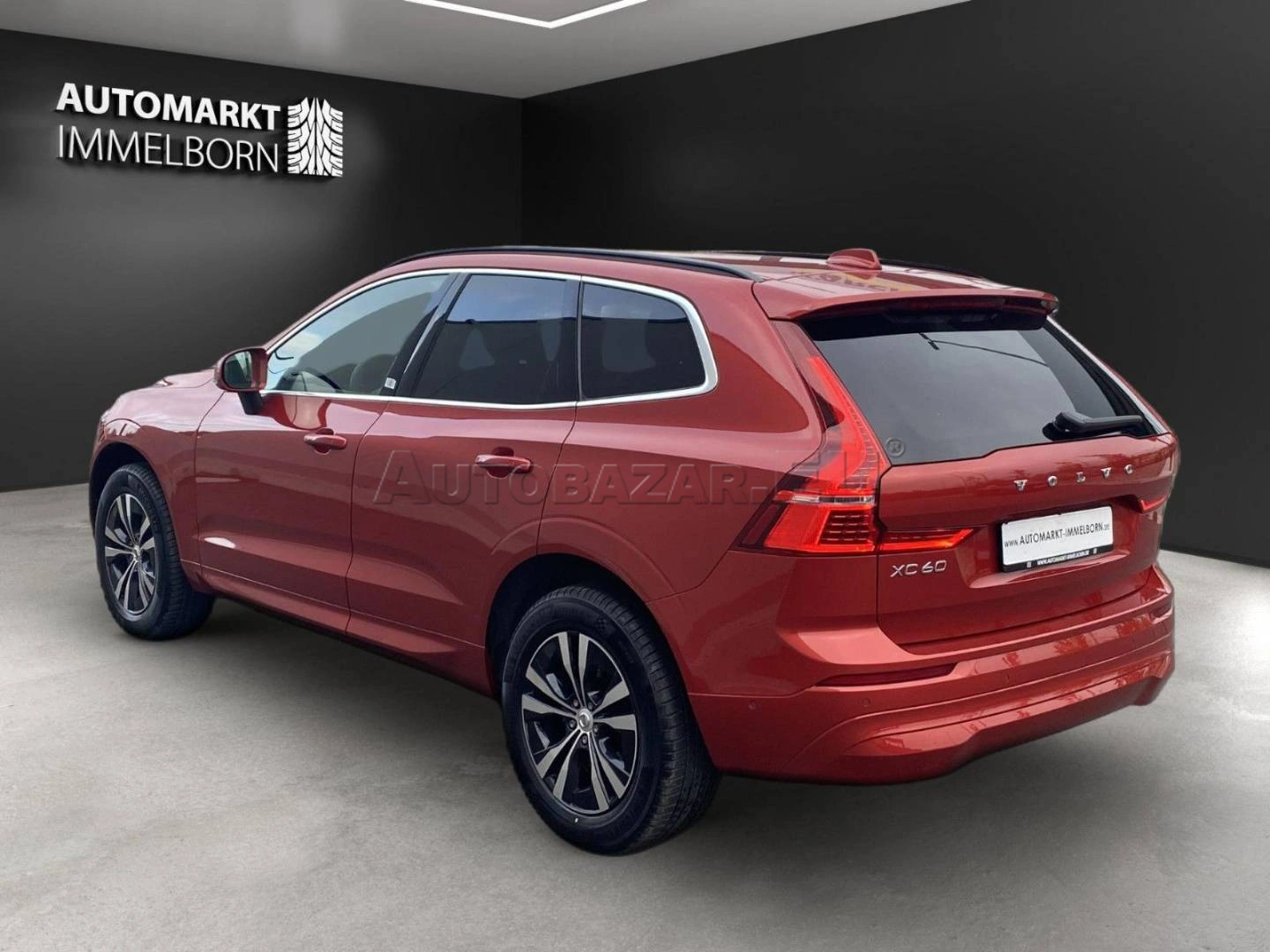 Volvo XC60 B4 Momentum A/T