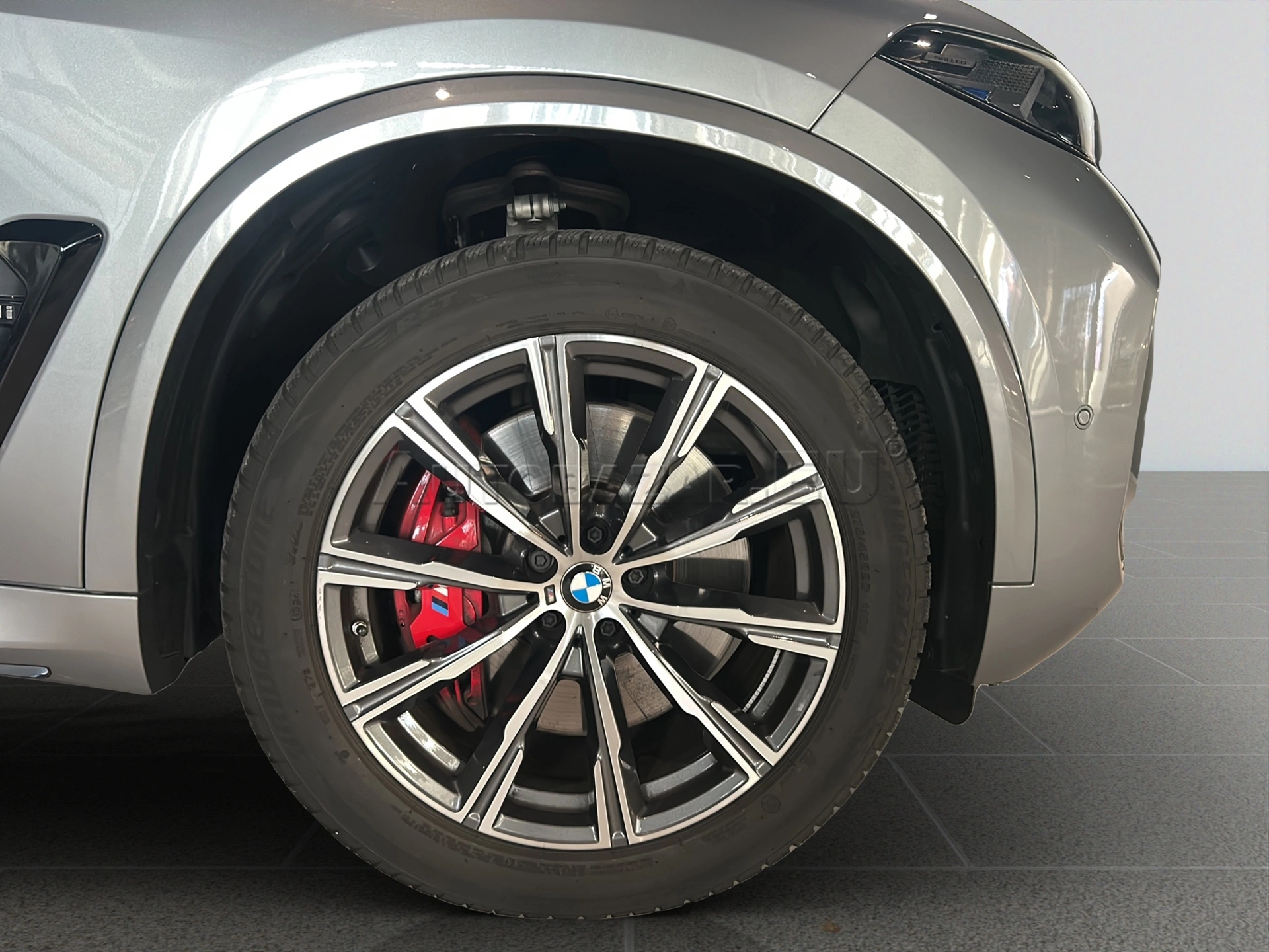 BMW X5 M60i xDrive
