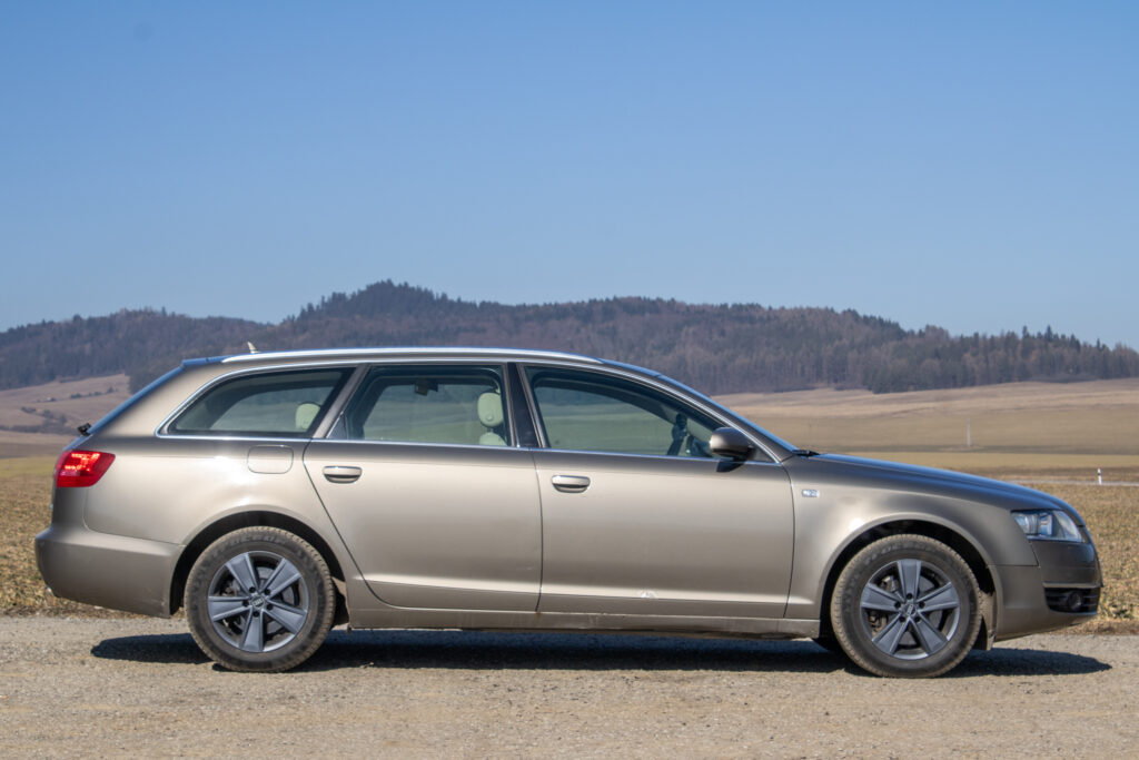 Audi A6 Avant
