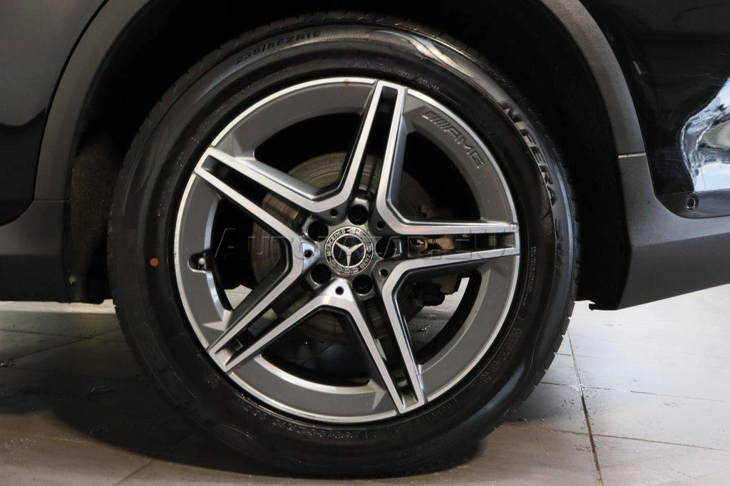 Mercedes-Benz GLC SUV 300 d 4MATIC A/T