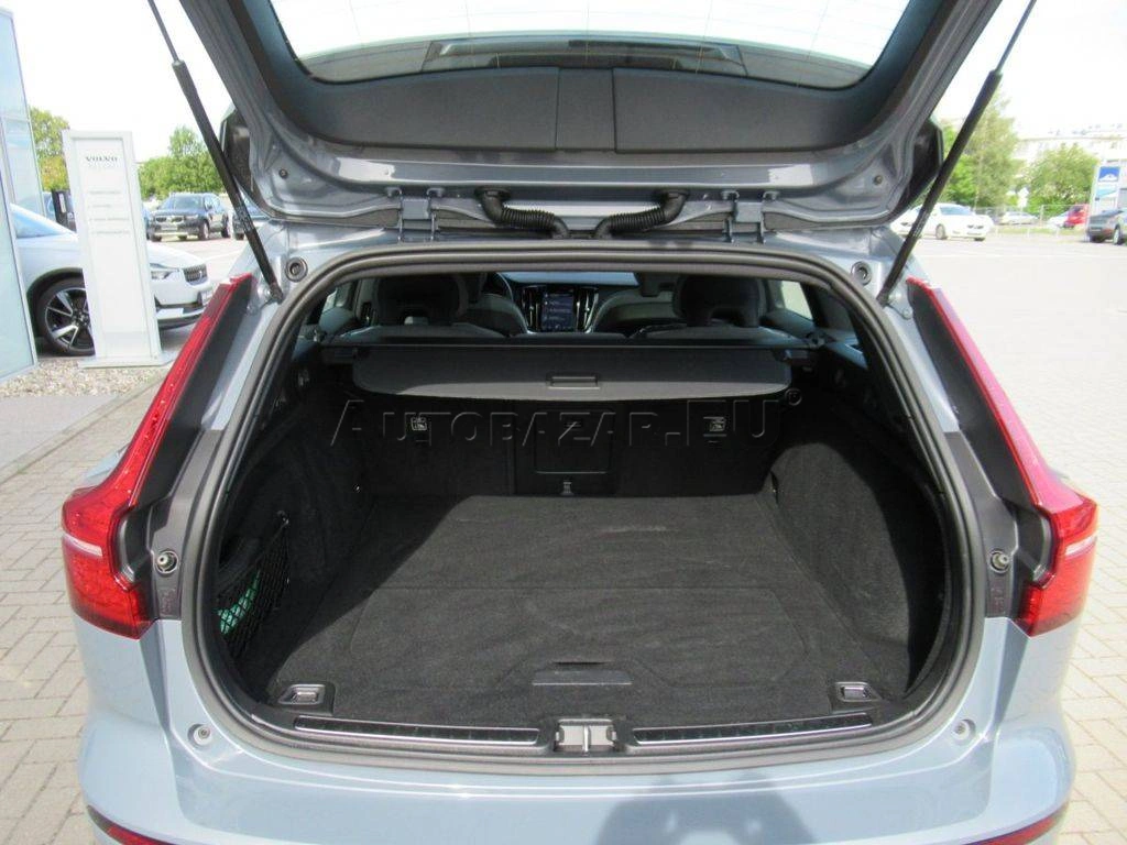 Volvo V60 Cross Country Pro AWD