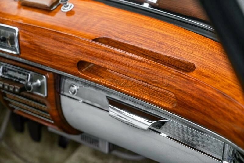 Mercedes-Benz 20 S cabrio 2026 na predaj – fotografia 18
