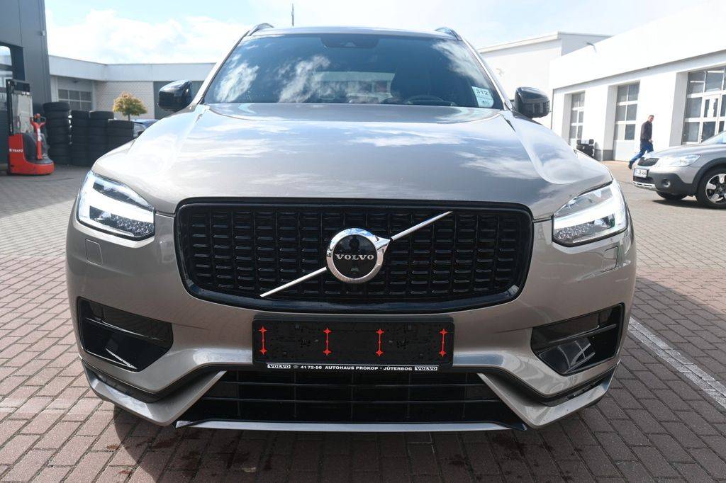 Volvo XC90 XC 90 B5 235k Drive-E R-Design AWD A/T 7m