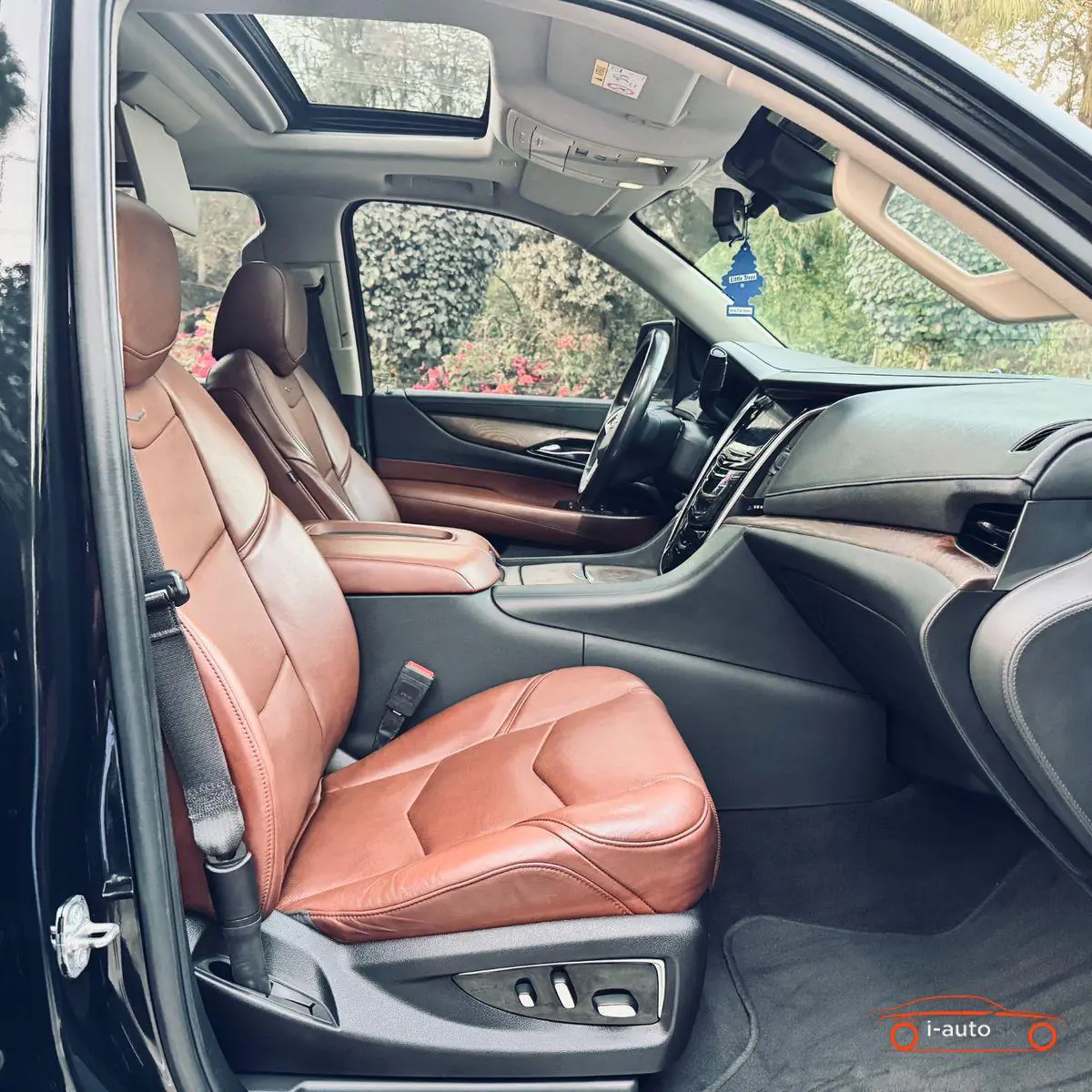 Cadillac Escalade 2020 na predaj – fotografia 37