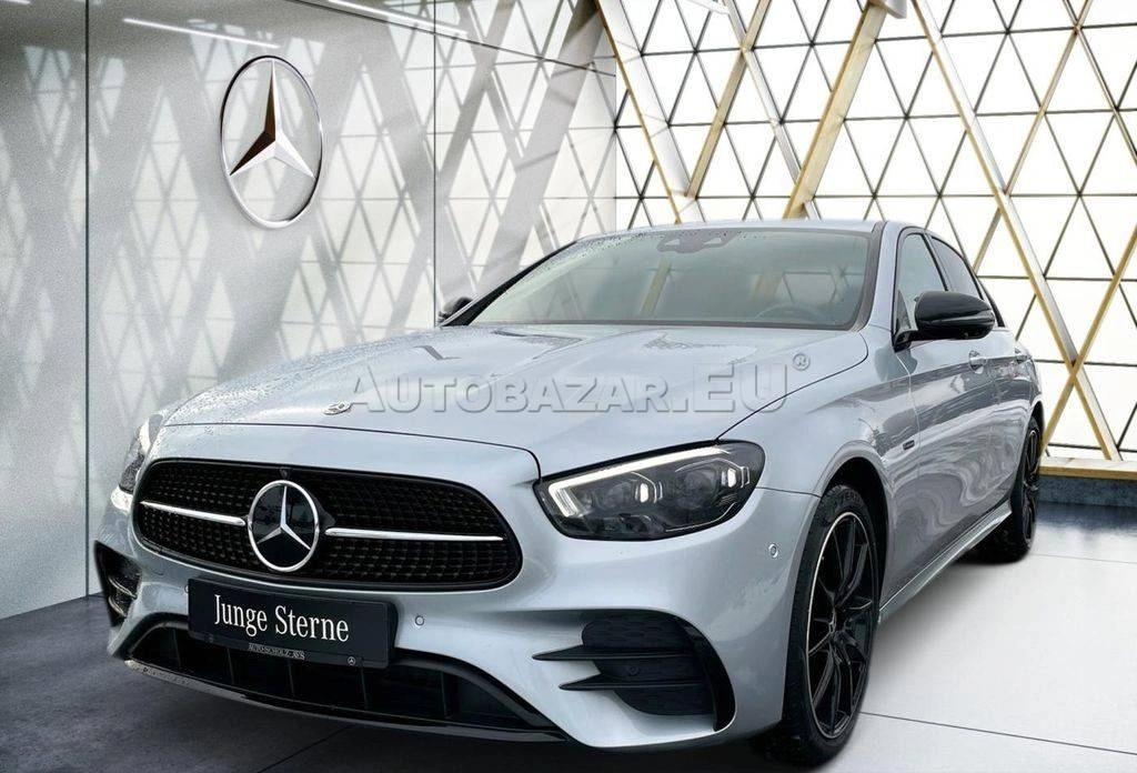 Mercedes-Benz E trieda Sedan 300 d mHEV 4MATIC A/T