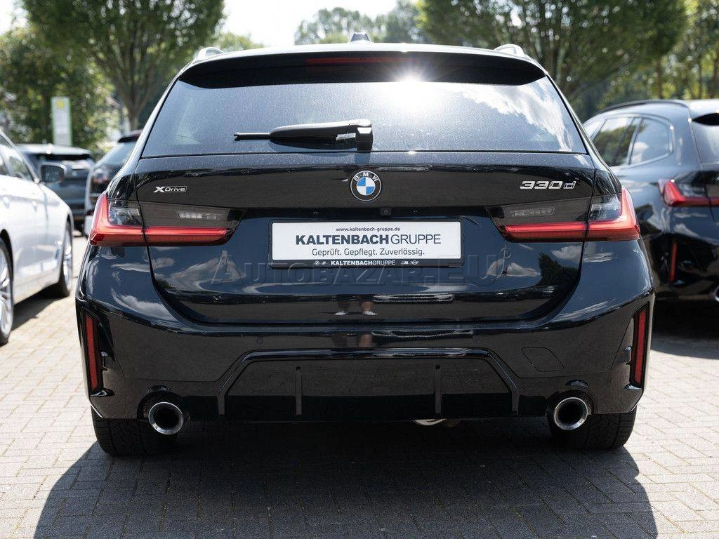 BMW Rad 3 Touring 330d mHEV  xDrive A/T