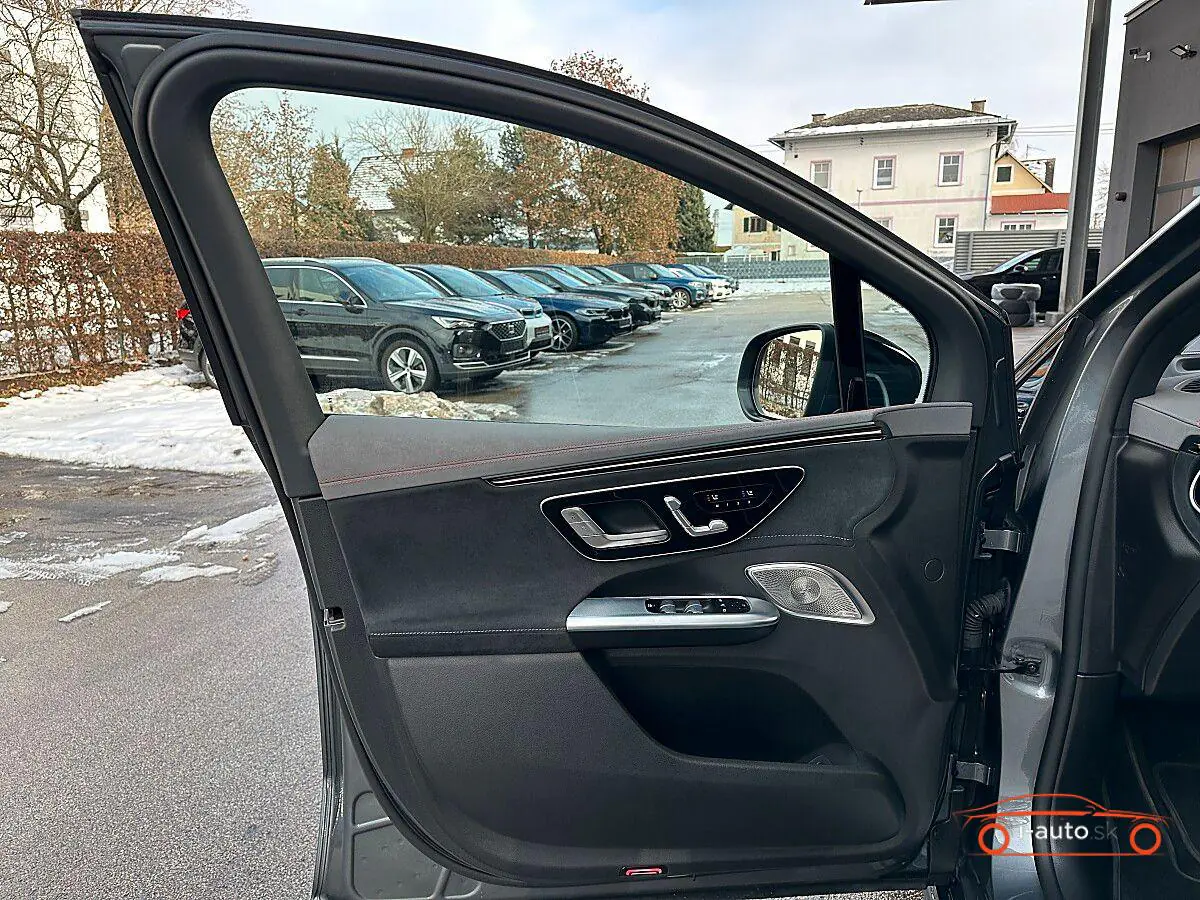 Mercedes-Benz EQE 2023 na predaj – fotografia 31
