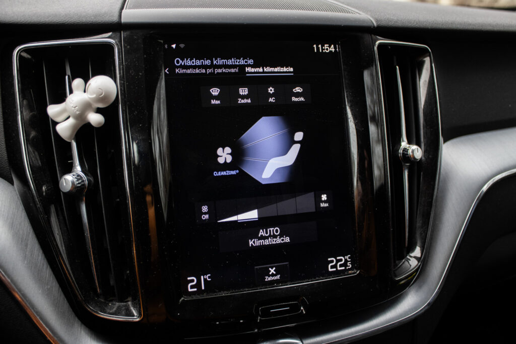 Volvo XC60 2019 na predaj – fotografia 32