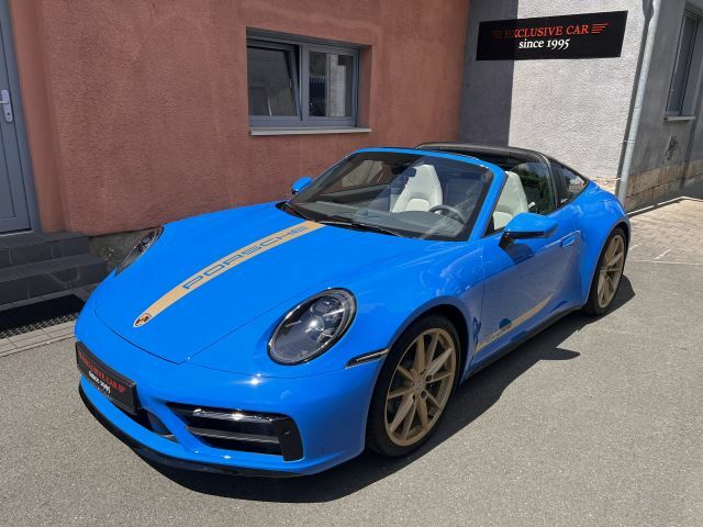 Porsche 911 992 Targa 4 Sport Chrono Nové