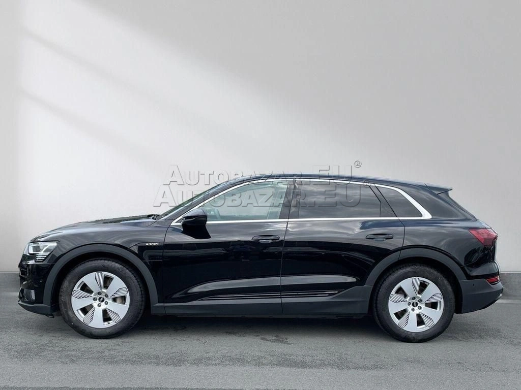 Audi e-tron 50 quattro