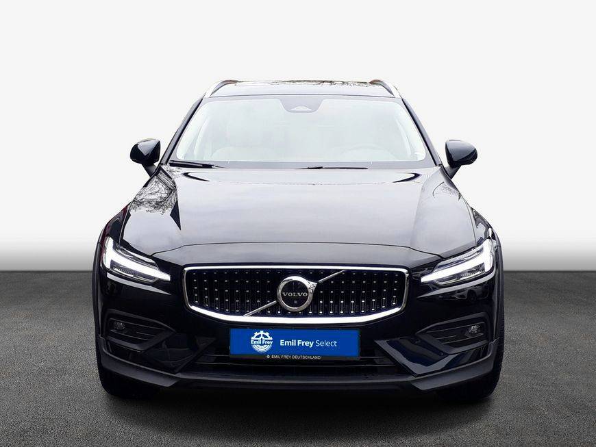 Volvo V60 CC B4 mHEV Plus A/T AWD