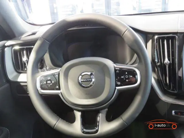 Volvo XC60 2024 na predaj – fotografia 11