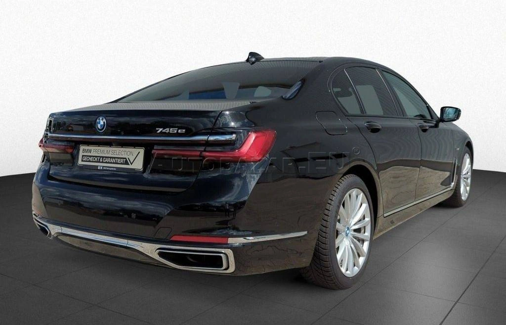 BMW Rad 7 745e