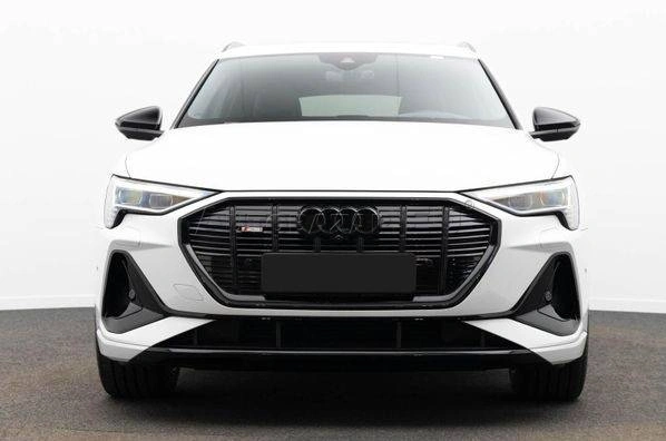 Audi E-tron 55 quattro S line