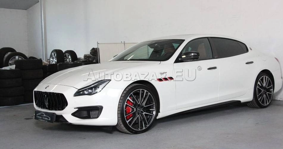 Maserati Quattroporte 3.8 V8 Trofeo