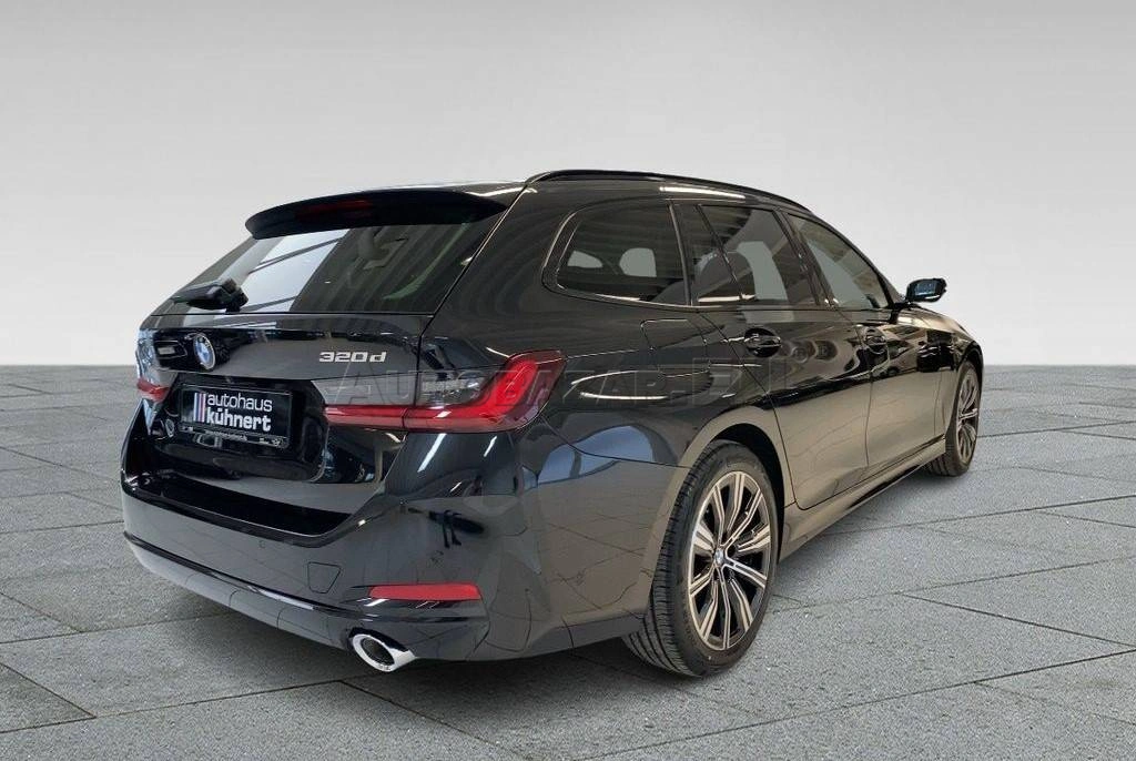 BMW Rad 3 Touring 320d mHEV  xDrive A/T