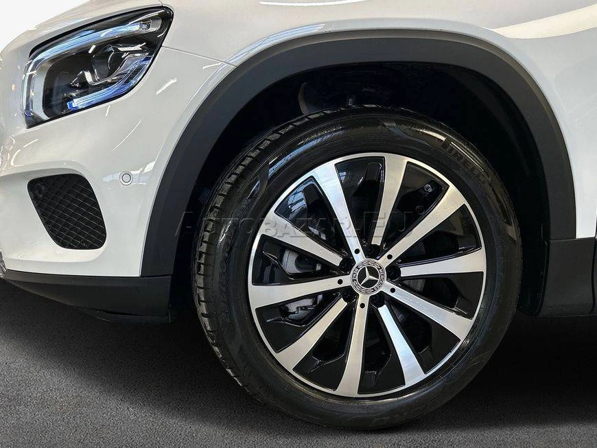 Mercedes-Benz GLB 200d A/T