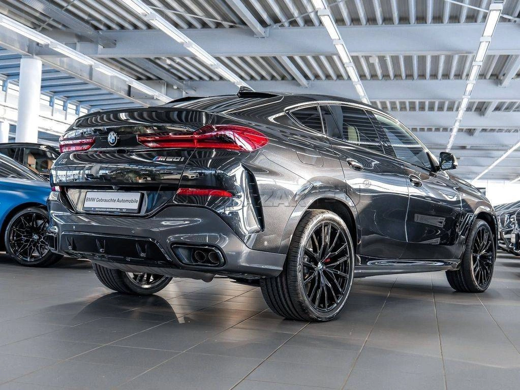 BMW X6 M50i A/T