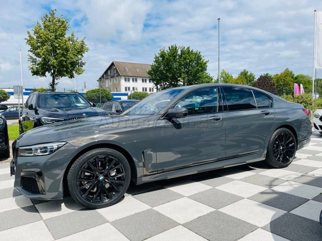 BMW rad 7 730d mHEV xDrive A/T