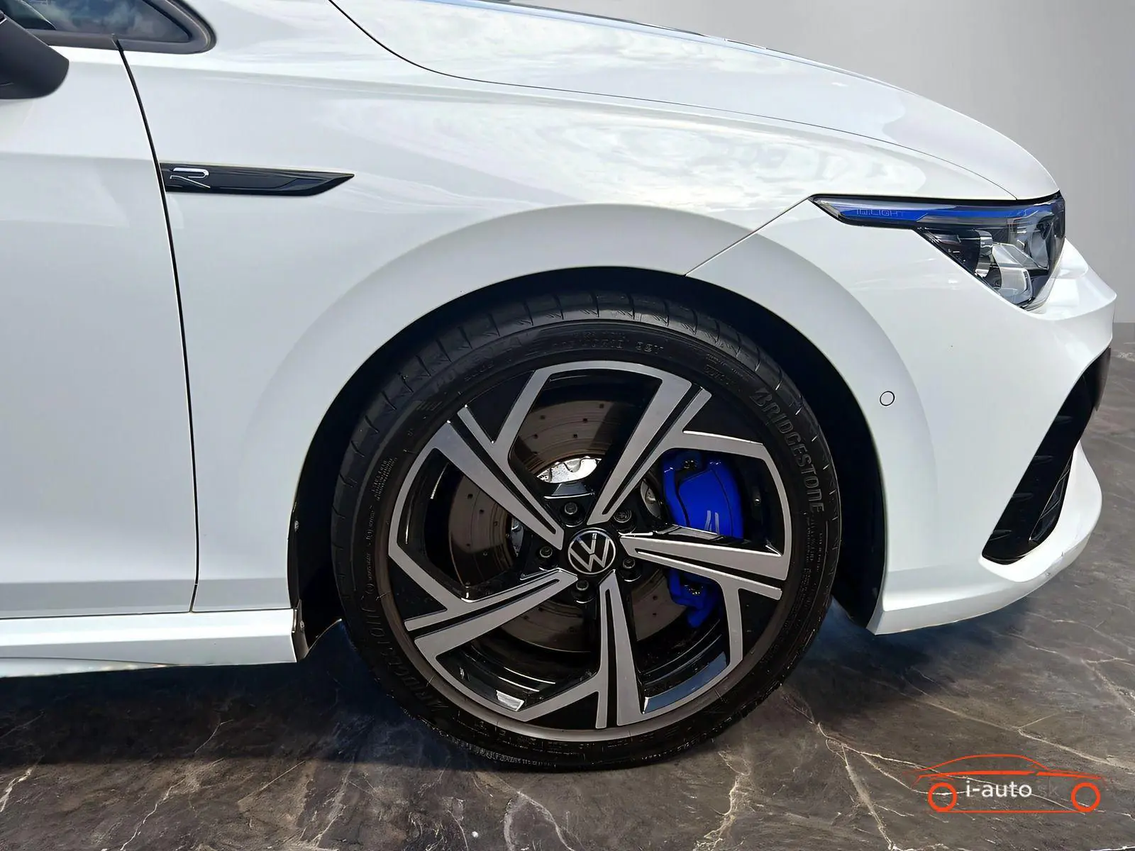 Volkswagen Golf 2023 na predaj – fotografia 17