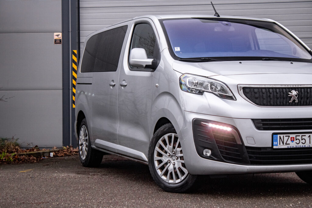 Peugeot Traveller 2018 na predaj – fotografia 6