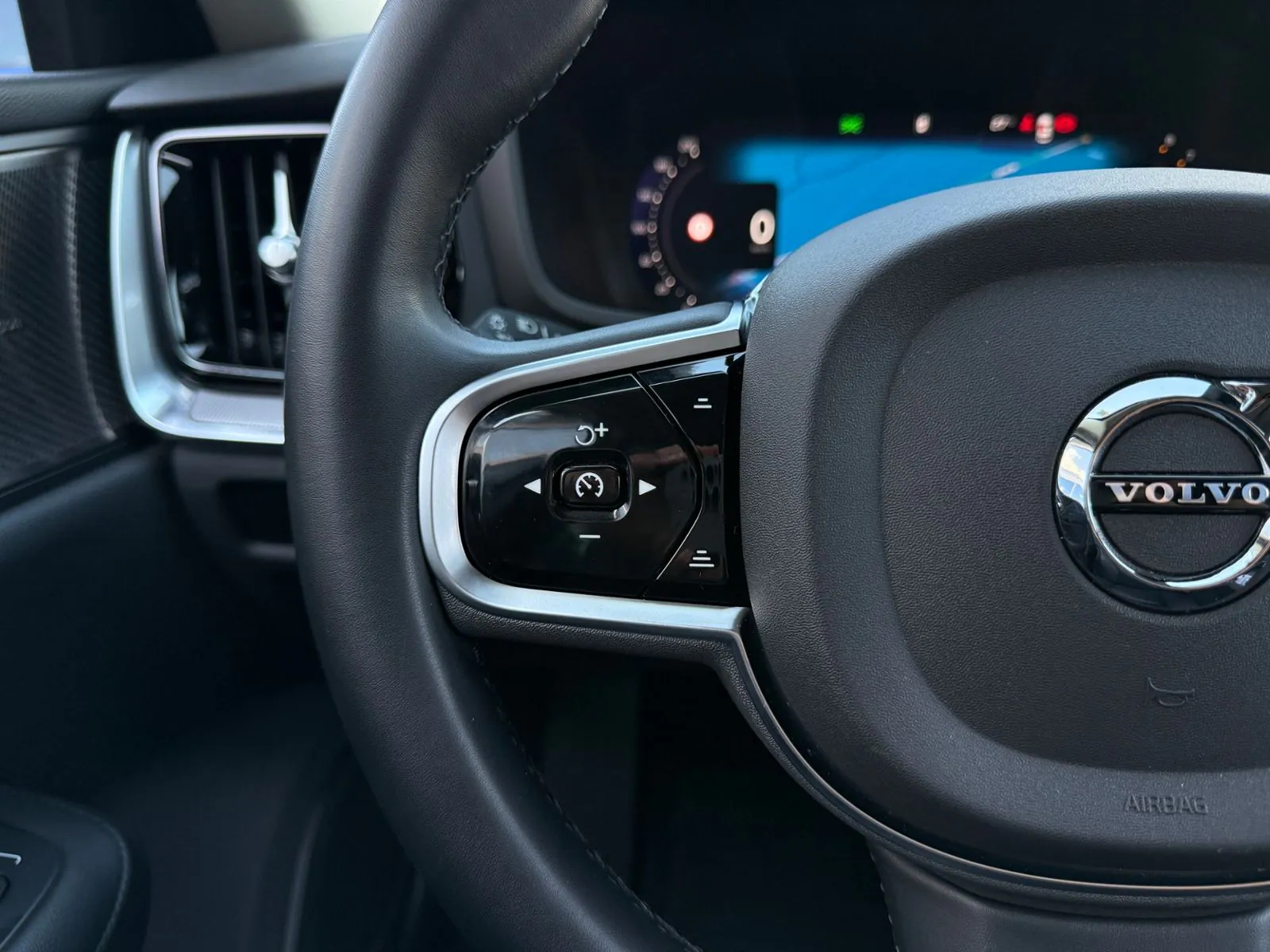 Volvo S60 2024 na predaj – fotografia 16