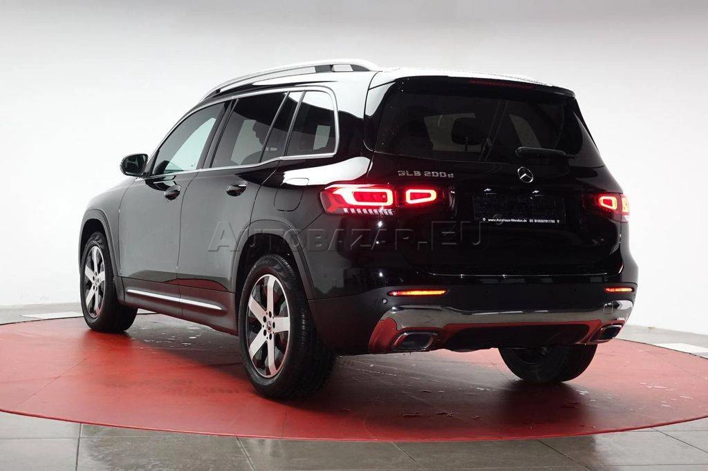 Mercedes-Benz GLB 200d A/T