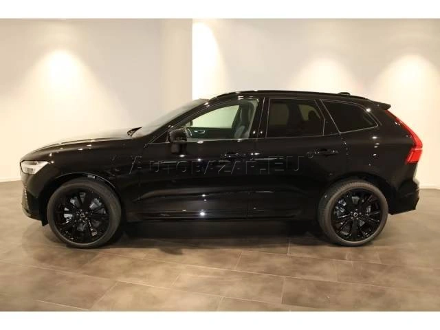 Volvo XC60 T8 Plus Black Edition