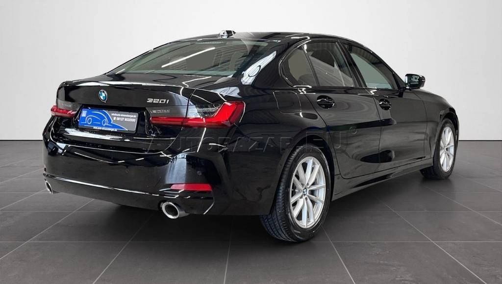 BMW Rad 3 320i A/T