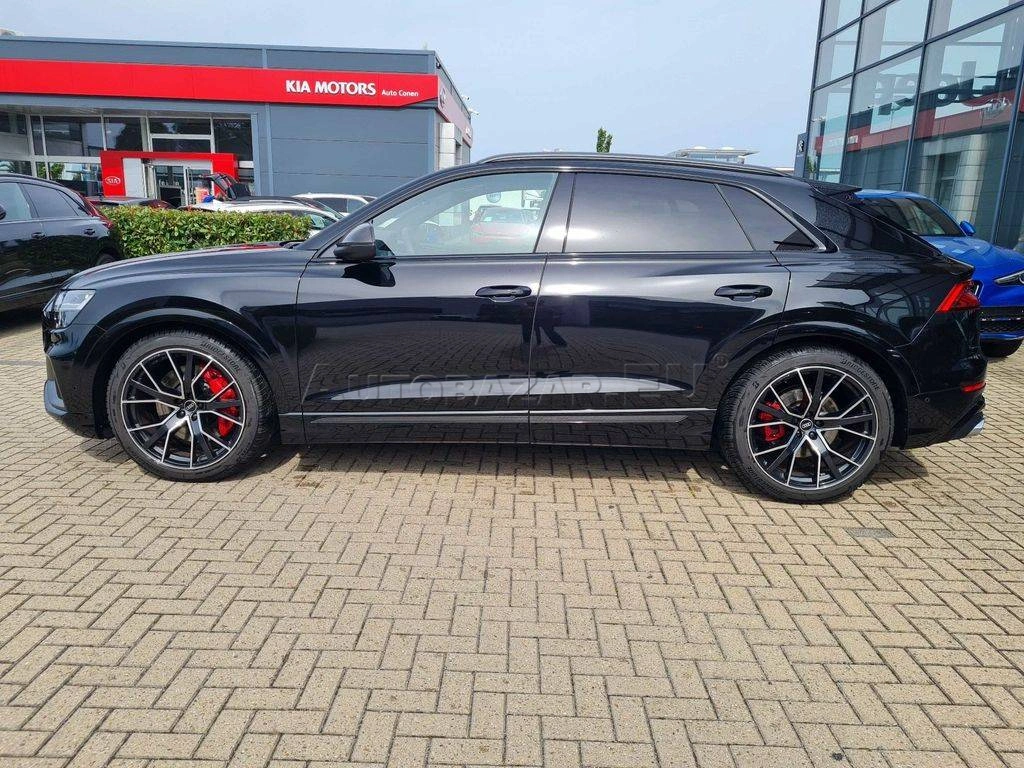 Audi Q8 SQ8 TFSI mHEV quattro tiptronic