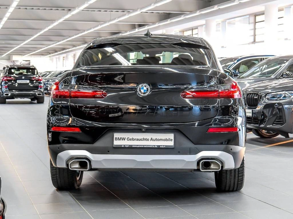 BMW X4 xDrive20i mHEV A/T