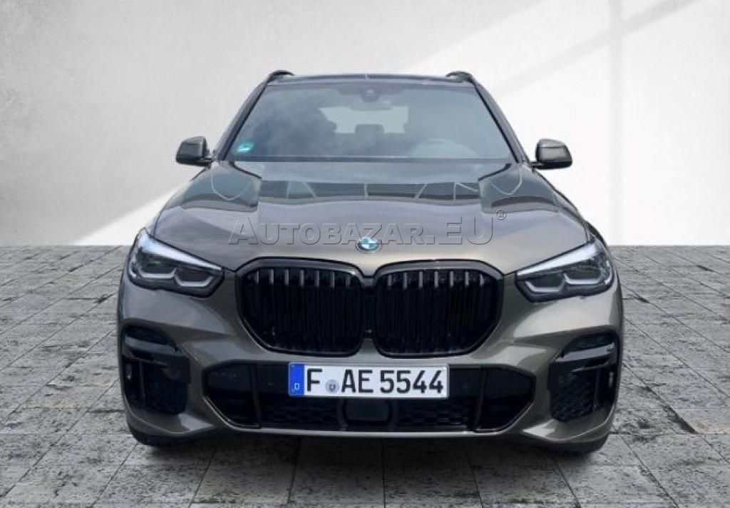 BMW X5 XDrive40i mHEV A/T