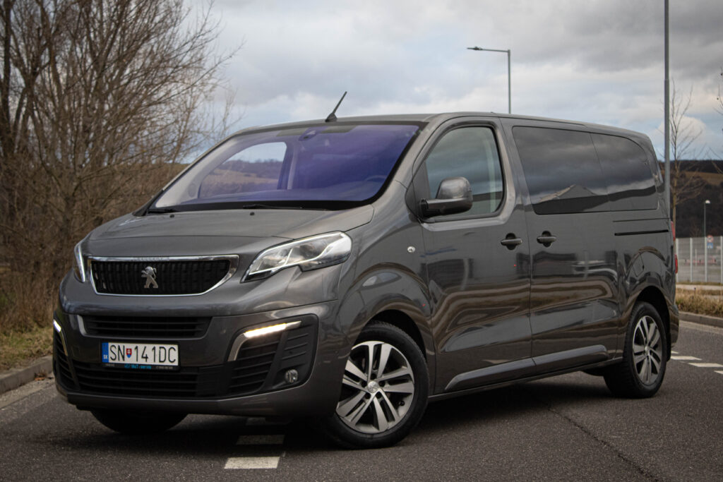 Peugeot Traveller