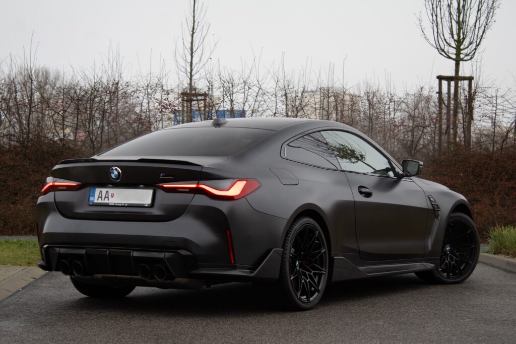 BMW M4