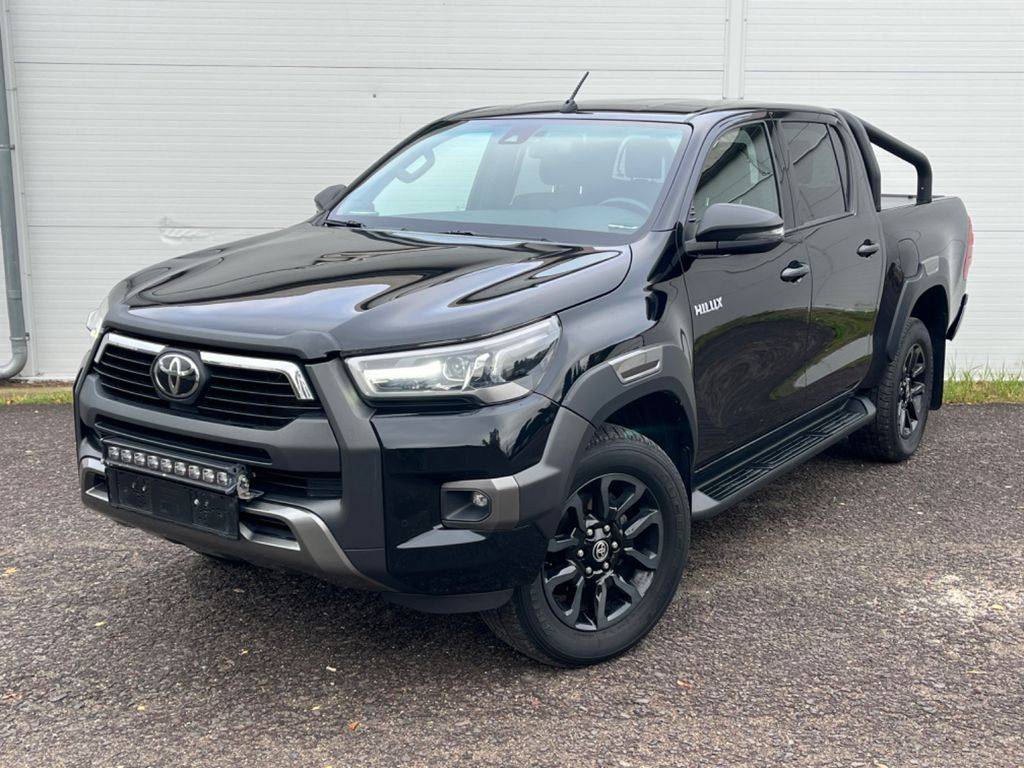 Toyota Hilux A/T 4x4