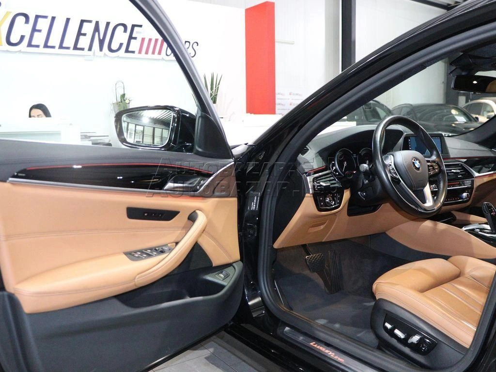 BMW rad 5 Touring 530d xDrive A/T