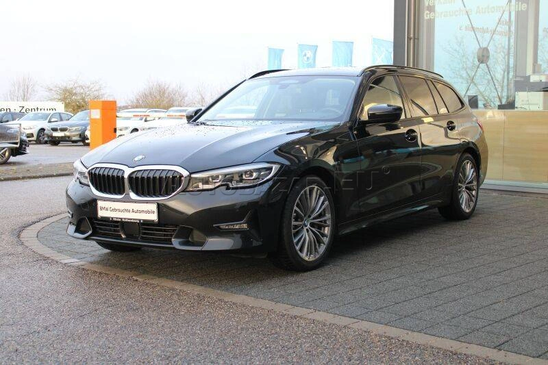 BMW Rad 3 Touring 330d  xDrive A/T