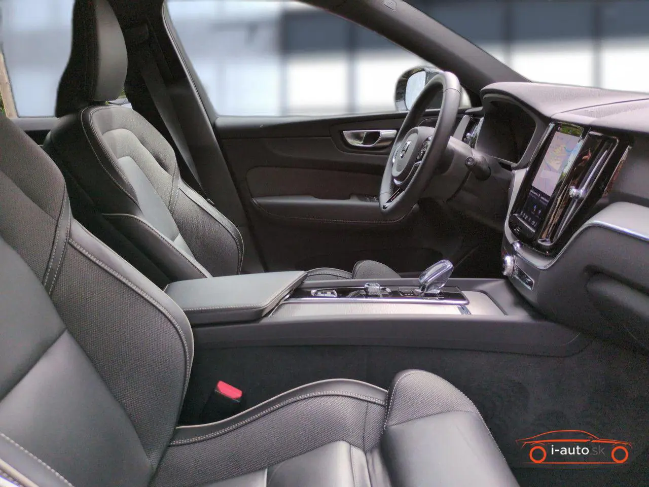 Volvo XC60 2025 na predaj – fotografia 17