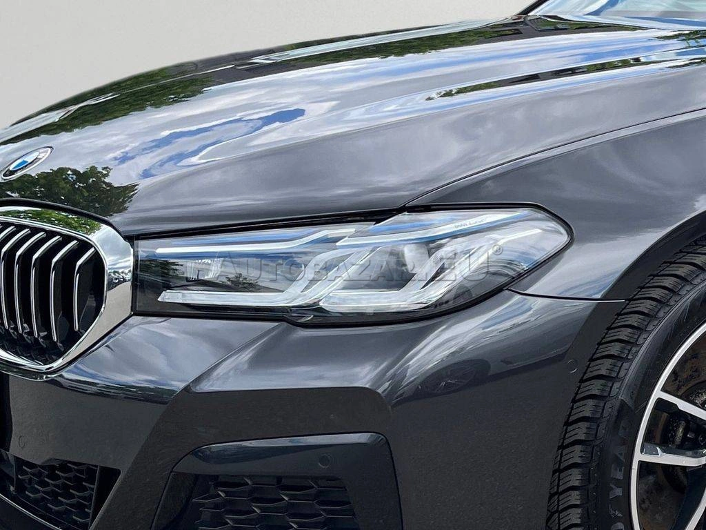 BMW Rad 5 Touring 540i mHEV xDrive A/T