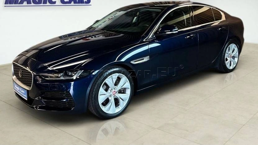 Jaguar XE 2.0D I4 Std SE AT