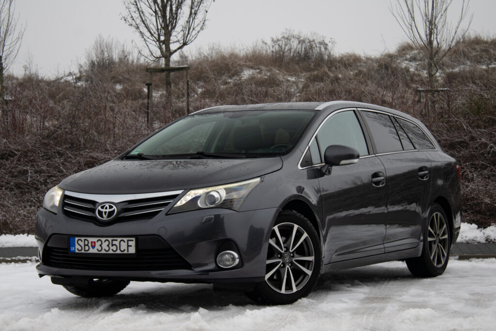 Toyota Avensis Combi