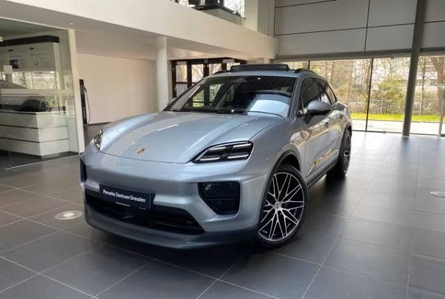 Porsche Macan 4