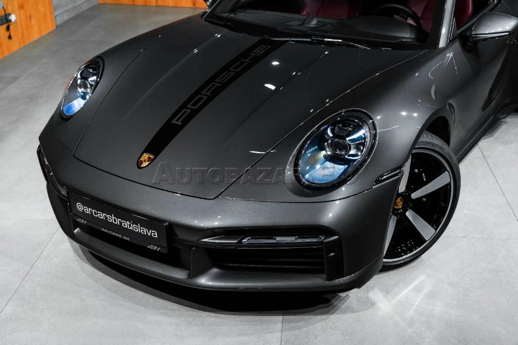 Porsche 911 992 Turbo