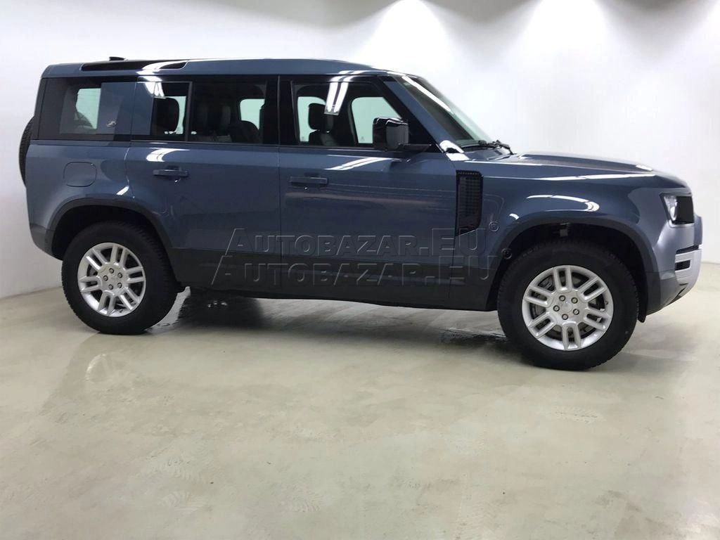 Land Rover Defender 110 3.0 I6 P400 MHEV SE A/T AWD