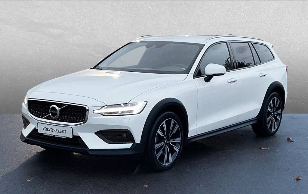 Volvo V60 CC B4 mHEV Cross Country Pro A/T AWD