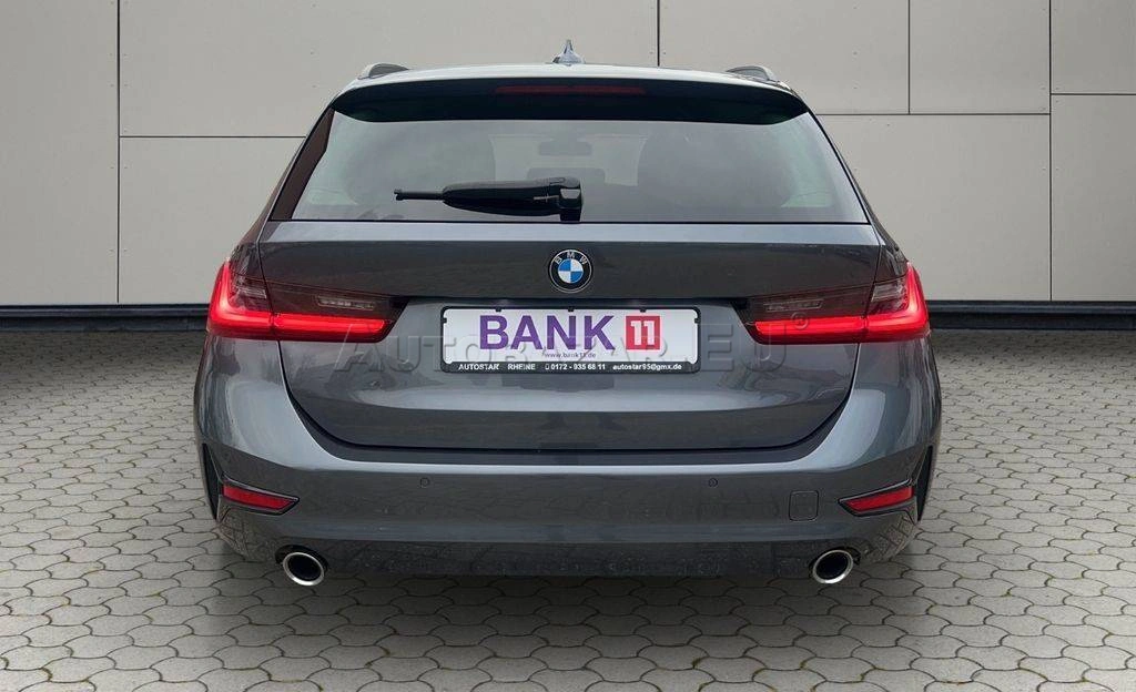 BMW Rad 3 Touring 320d mHEV  A/T